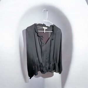 Laundry by Design Black Ruffled Blouse